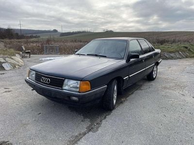 Blau Gebraucht 1988 Audi 100 Limousine | € 6.800