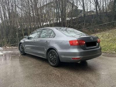 Gebraucht VW Jetta Comfortline 105 PS (77 kW) 2010 Limousine