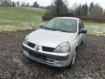 gebraucht Renault Clio 1,2 *5-Türig*Zahnriemen + Service NEU!!!*