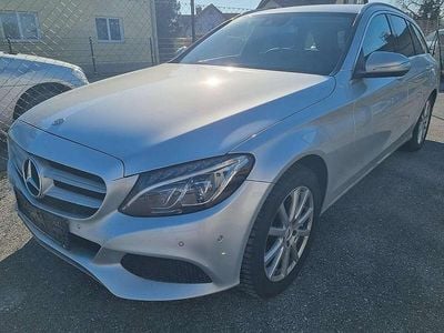 Gebraucht Mercedes C220 163 PS (119 kW) 2015 Silber Kombi