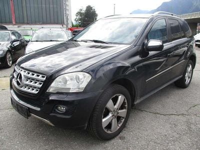 Gebraucht Mercedes ML350 Sport 231 PS (169 kW) 2010 Schwarz SUV