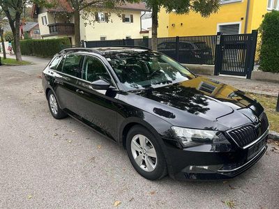 Schwarz Gebraucht 2019 Skoda Superb Ambition Kombi | € 18.500 (Fairer Preis)