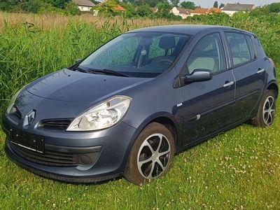 gebraucht Renault Clio Expression 12 16V