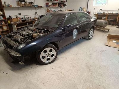Blau Gebraucht 2001 Alfa Romeo 166 Distinctive Limousine | € 800