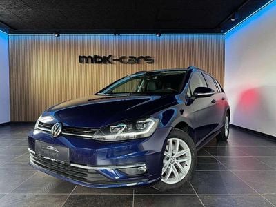 Gebraucht VW Golf VII Comfortline 116 PS (85 kW) 2018 Blau Kombi