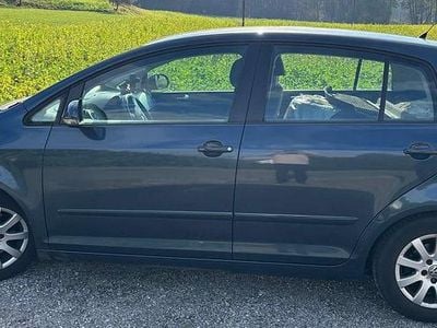 Blau Gebraucht 2006 VW Golf V Trendline Limousine | € 5.000