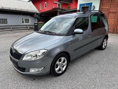 Grau Gebraucht 2012 Skoda Roomster Ambition Van / Kleinbus | € 2.500 (Fairer Preis)