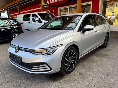 Silber Gebraucht 2022 VW Golf VIII Life Kombi | € 20.900 (Fairer Preis)