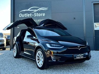 Schwarz Gebraucht 2017 Tesla Model X SUV | € 31.900