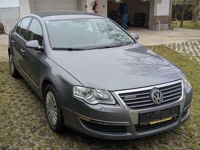 Grau Gebraucht 2007 VW Passat Limousine | € 2.500 (Guter Preis)