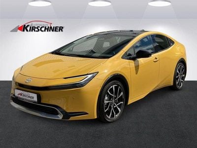 Gelb Gebraucht 2023 Toyota Prius Advance Kleinwagen | € 45.490