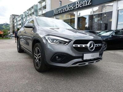 Grau Gebraucht 2021 Mercedes GLA180 SUV | € 39.800
