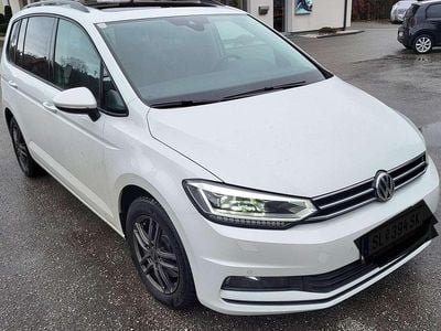 Gebraucht VW Touran 116 PS (85 kW) 2019 Weiß Van / Kleinbus