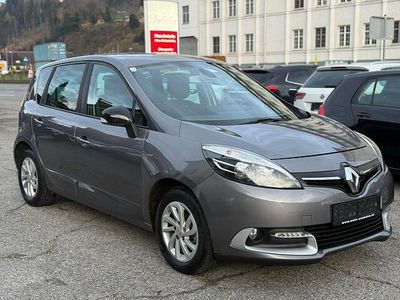 Grau Gebraucht 2015 Renault Scénic Van / Kleinbus | € 8.900