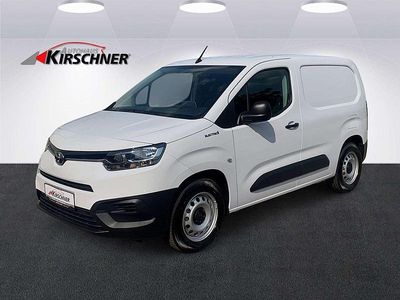 Gebraucht Toyota Proace Basis 100 kW (136 PS) 2023 Weiß Van / Kleinbus