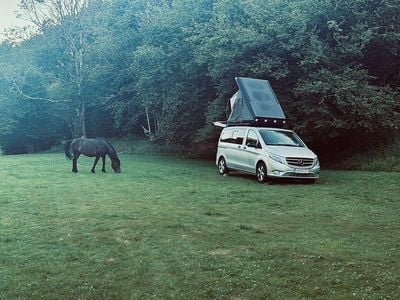 gebraucht Mercedes Vito Tourer Pro 4x4 kompakt Marco Polo Ausstattung