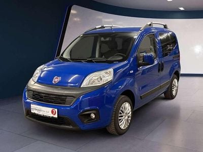Gebraucht Fiat Fiorino Lounge 78 PS (57 kW) 2019 Blau Van / Kleinbus