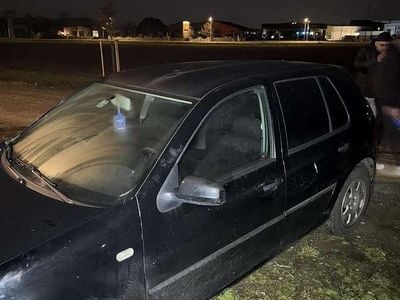 Schwarz Gebraucht 2000 VW Golf IV Comfortline Limousine | € 850 (Guter Preis)