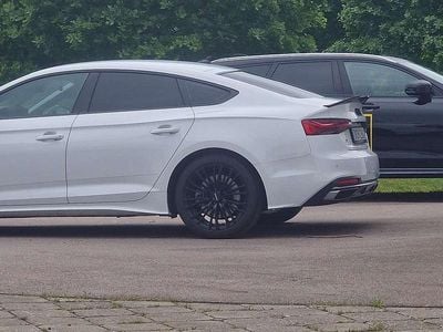 Weiß Gebraucht 2021 Audi A5 Sportback Advanced Kleinwagen | € 33.500 (Fairer Preis)
