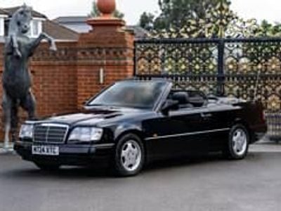 Andere Gebraucht 1995 Mercedes E320 Cabrio | € 10.292