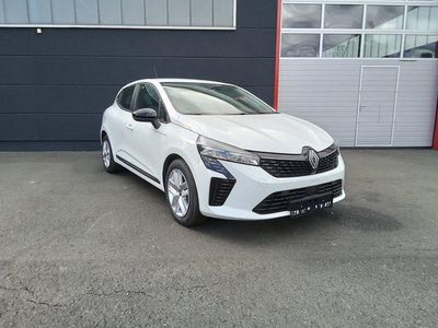 Weiß Gebraucht 2025 Renault Clio V Evolution Kleinwagen | € 19.571