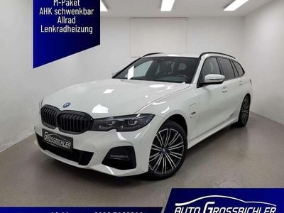 Weiß Gebraucht 2022 BMW 320e M Sport Kombi | € 33.950 (Guter Preis)