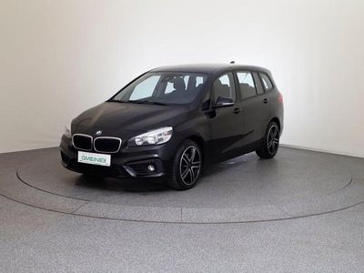 Schwarz metallicperleffektno Gebraucht 2015 BMW 218 Gran Tourer Advantage Van / Kleinbus | € 14.690