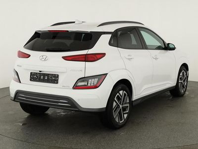 Weiß Gebraucht 2023 Hyundai Kona Style SUV | € 27.949 (Fairer Preis)