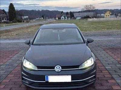 Gebraucht VW Golf VII Comfortline 150 PS (110 kW) 2019 Limousine