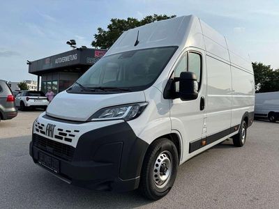 Weiß Gebraucht 2024 Fiat Ducato Basis Van | € 30.390 (Teuer)