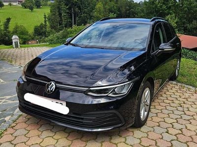 Gebraucht VW Golf VIII Life 110 PS (80 kW) 2023 Schwarz Kombi