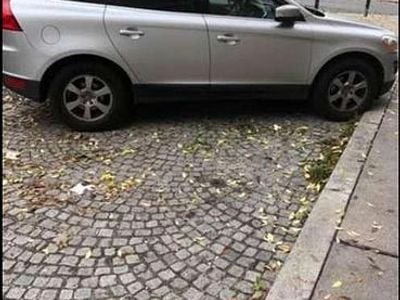 Gebraucht 2010 Volvo XC60 R-Design SUV | € 6.500 (Guter Preis)