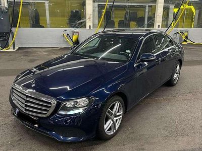Gebraucht 2016 Mercedes E220 Exclusive Limousine | € 22.950 (Etwas zu teuer)