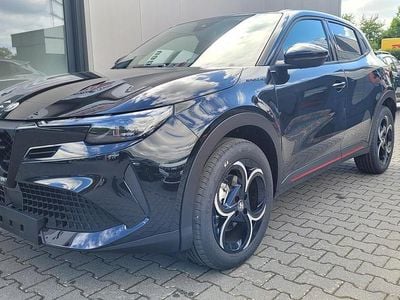 Schwarz Neu 2025 Alfa Romeo GT Junior Edizione Speciale SUV | € 32.383 (Fairer Preis)