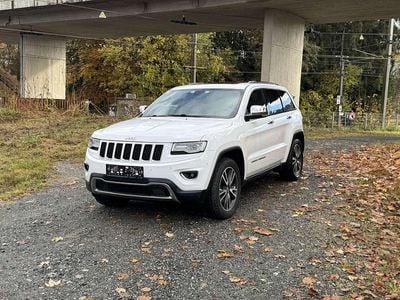 Weiß Gebraucht 2015 Jeep Grand Cherokee Limited SUV | € 16.900