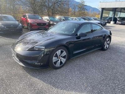 Schwarz Gebraucht 2023 Porsche Taycan Limousine | € 53.900