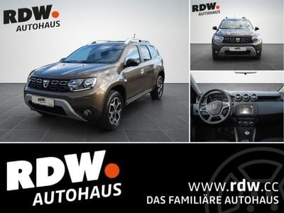 Gebraucht Dacia Duster Celebration 131 PS (96 kW) 2021 Braun SUV