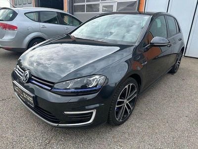 Gebraucht 2015 VW Golf VII GTE Limousine | € 15.690