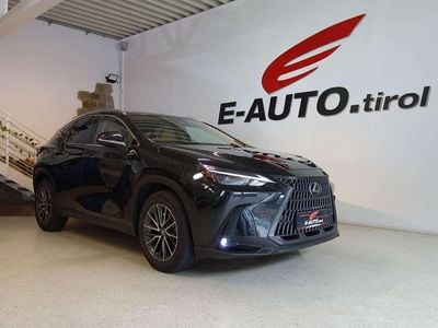Schwarz Gebraucht 2023 Lexus NX450h+ SUV | € 50.990