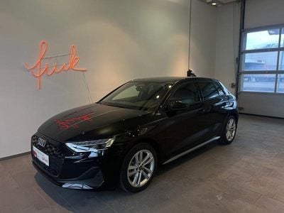 Neu Audi A3 116 PS (85 kW) 2026 Schwarz  normal