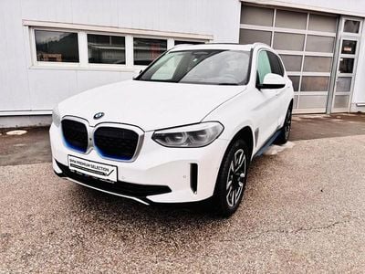Gebraucht BMW iX3 Impressive 210 kW (286 PS) 2021 Weiß SUV