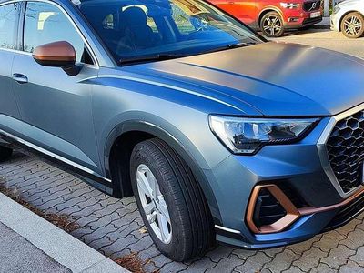 Grau Gebraucht 2020 Audi Q3 Sportback SUV | € 21.500 (Guter Preis)