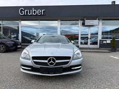 Grau Gebraucht 2013 Mercedes SLK250 Cabrio | € 28.900