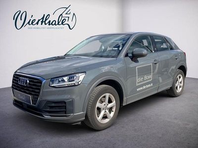 Mittelgrau metallic Gebraucht 2020 Audi Q2 Basis SUV | € 24.950 (Etwas zu teuer)