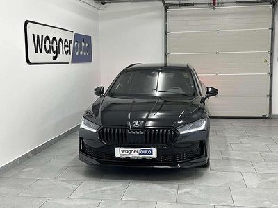 gebraucht Skoda Superb Kombi 20 TDI Sportline 4x4 DSG.Matrix LED/ACC/...