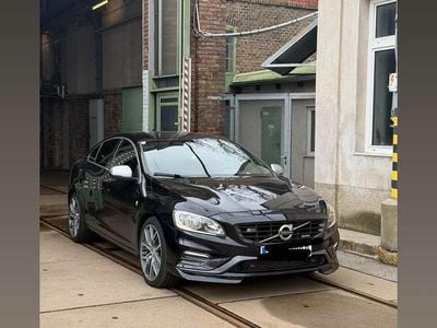 Gebraucht Volvo S60 R-Design Momentum 215 PS (158 kW) 2014 Limousine