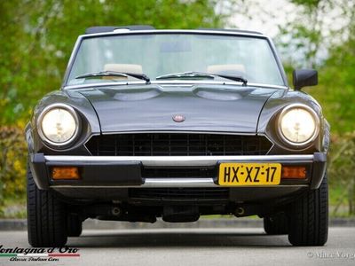 Grau Gebraucht 1982 Fiat 124 | € 29.950