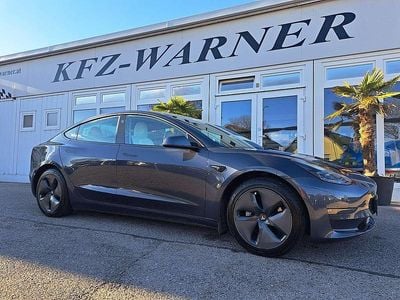 Grau Gebraucht 2021 Tesla Model 3 Long Range AWD Limousine | € 26.777 (Fairer Preis)