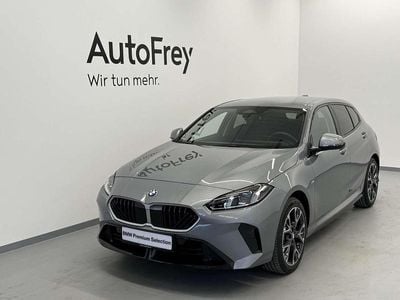 Skyscraper grau Gebraucht 2025 BMW 118 Shadowline Kleinwagen | € 37.890 (Fairer Preis)