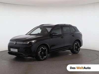 Schwarz metallic Gebraucht 2025 VW Tiguan Sport SUV | € 52.990